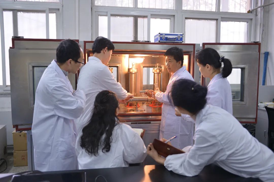 工程與技術(shù)研發(fā)新突破 第二次黨代會(huì)以來學(xué)校院系發(fā)展成就巡禮（一）